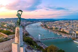 Budapest e l'Ansa del Danubio